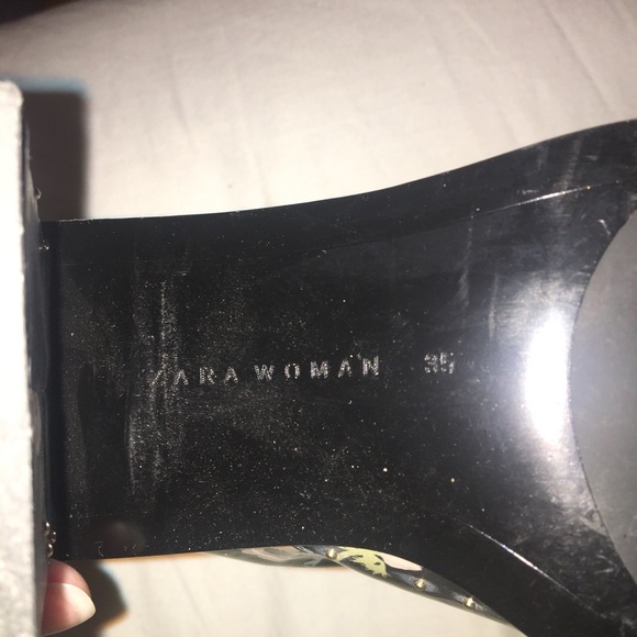 Zara floral black booties👢👢 - Picture 4 of 4